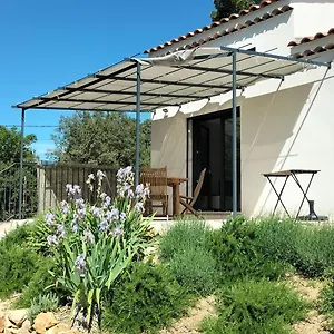 Logement, Quartier Calme, Hébergement de vacances Sillans-la-Cascade