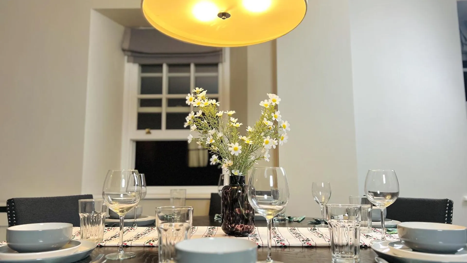 Lovely Spacious Apartment At Temple Bar Dublin Ireland