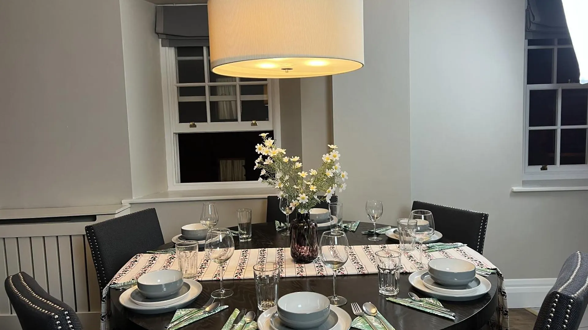 Lovely Spacious Apartment At Temple Bar Dublin 0*,  Irlande