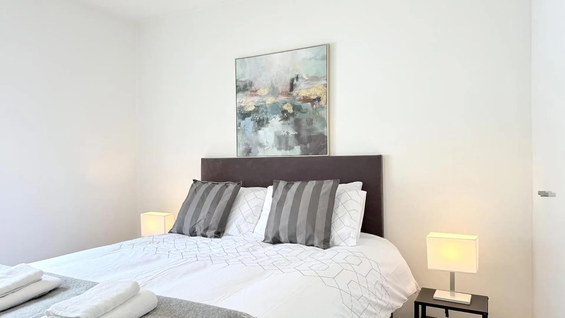 Lovely Spacious Apartment At Temple Bar Dublin