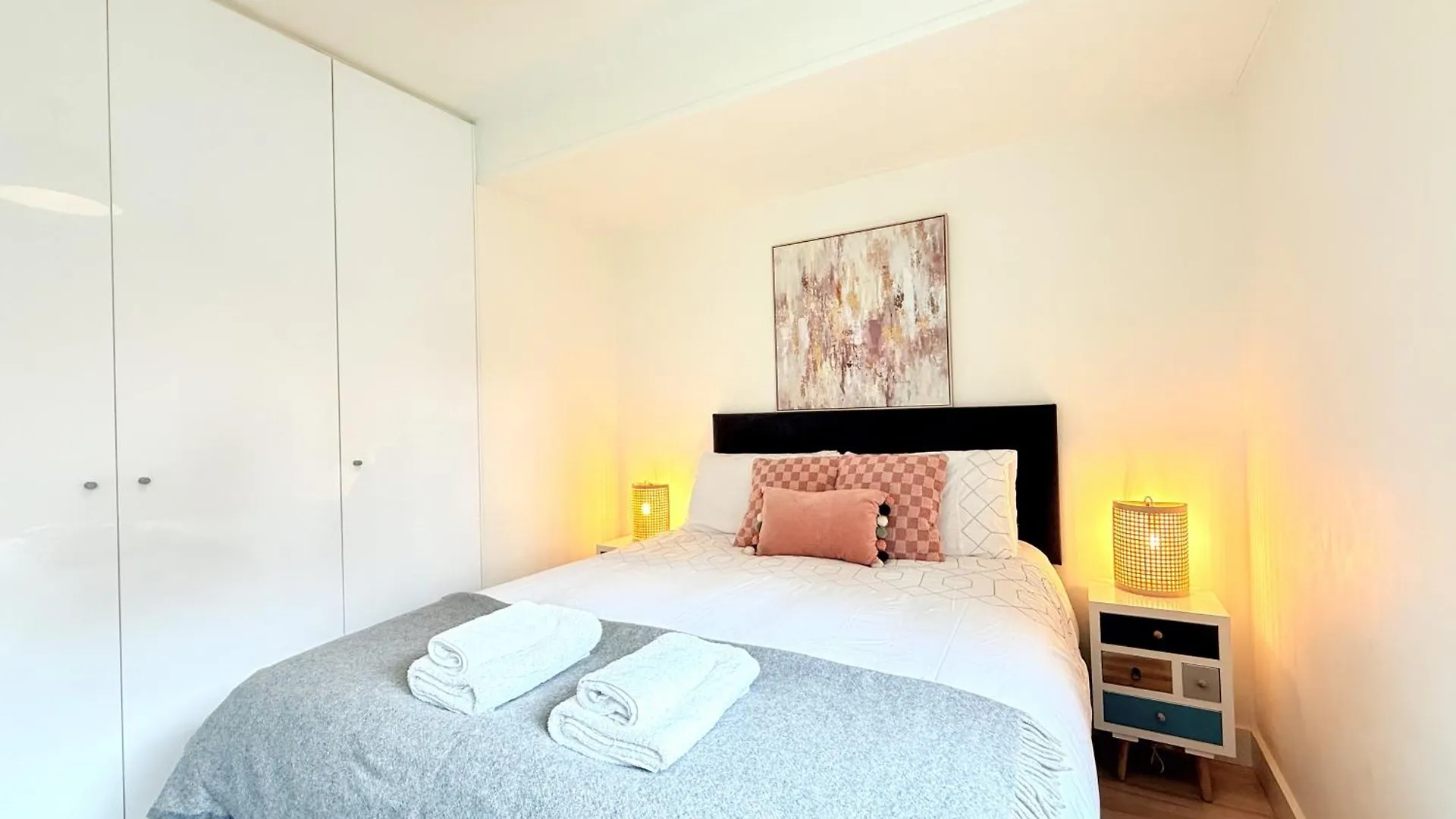 Lovely Spacious Apartment At Temple Bar Dublin