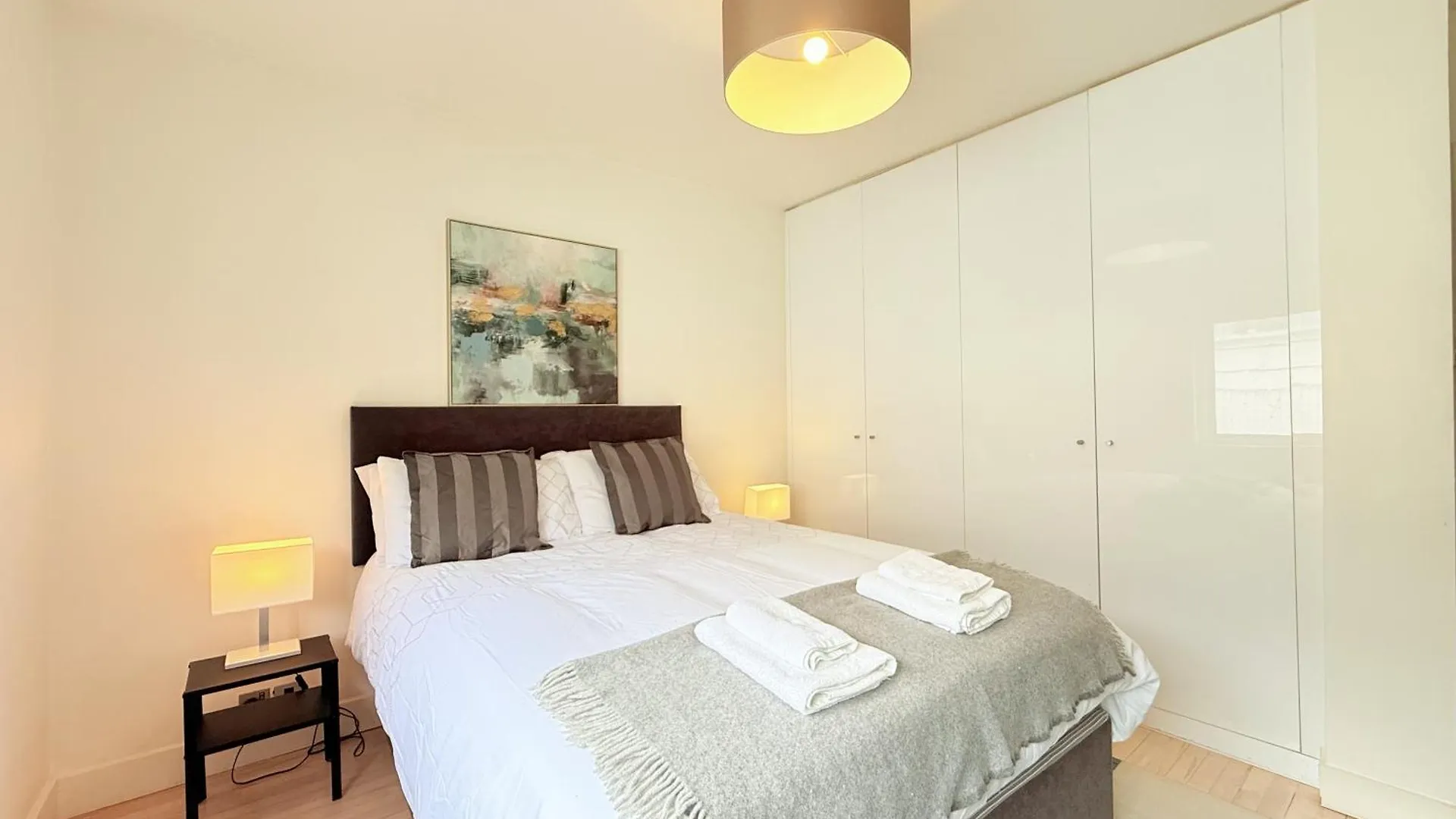 Lovely Spacious Apartment At Temple Bar Dublin